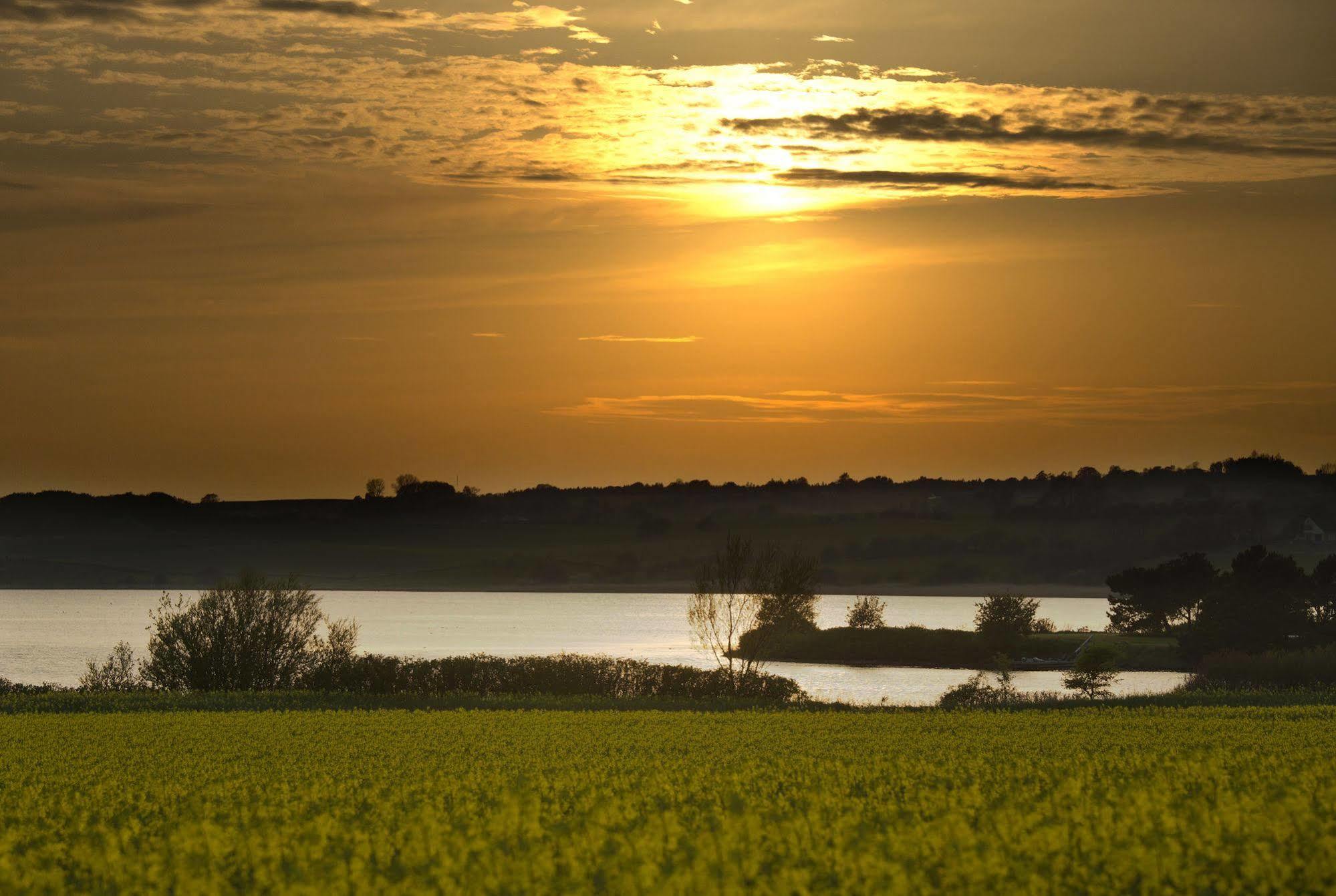 Norsminde Kro Odder Exterior foto